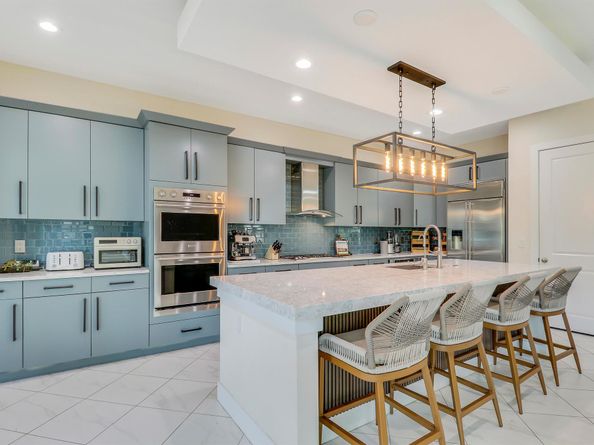 5021 Grandiflora Road, Palm Beach Gardens FL 33418