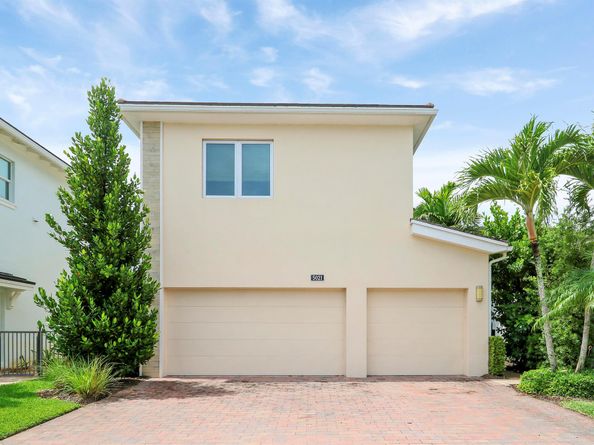 5021 Grandiflora Road, Palm Beach Gardens FL 33418
