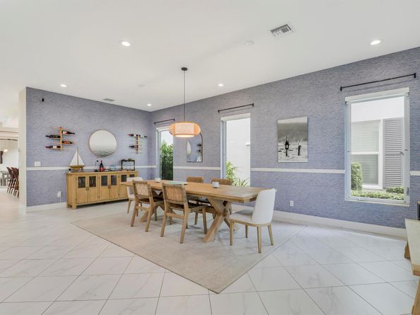 5021 Grandiflora Road, Palm Beach Gardens FL 33418