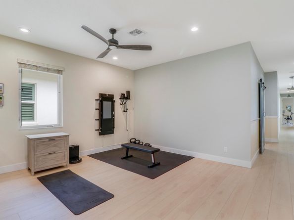 5021 Grandiflora Road, Palm Beach Gardens FL 33418