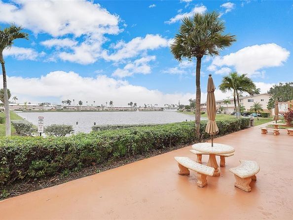 1000 SW 10th Ave 22, Hallandale Beach FL 33009