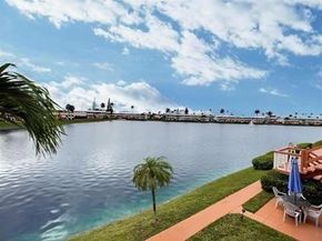 1000 SW 10th Ave 22, Hallandale Beach FL 33009
