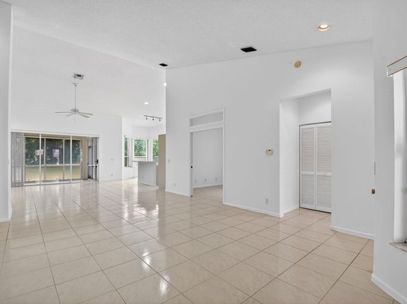 8812 Shoal Creek Lane, Boynton Beach FL 33472