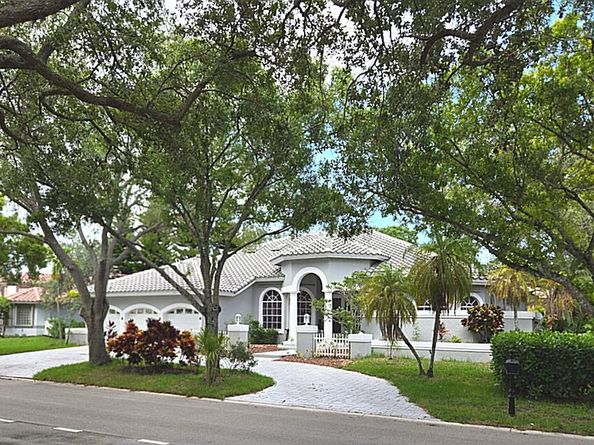 1811 Eagle Trace Boulevard W, Coral Springs FL 33071