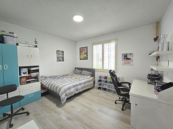 1811 Eagle Trace Boulevard W, Coral Springs FL 33071