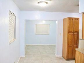 2724 NW 2nd St, Pompano Beach FL 33069