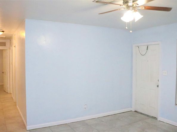 2724 NW 2nd St, Pompano Beach FL 33069