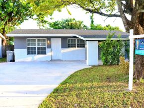 2724 NW 2nd St, Pompano Beach FL 33069