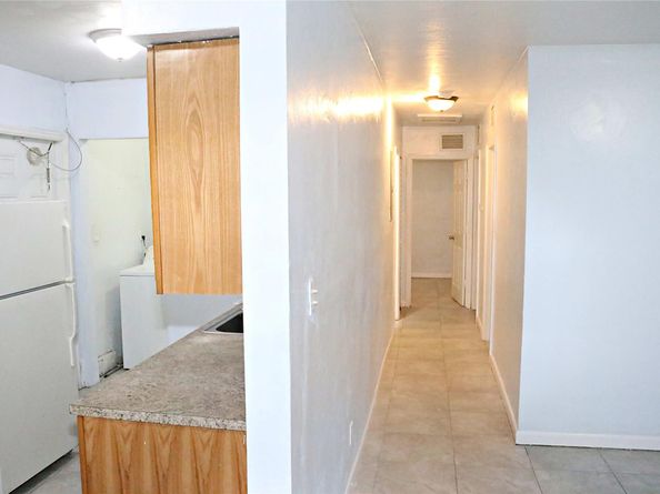 2724 NW 2nd St, Pompano Beach FL 33069