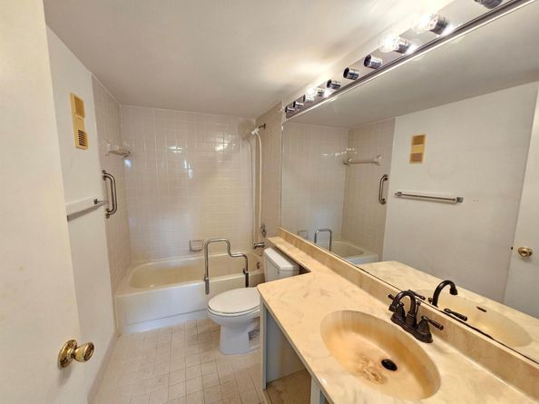 4725 Lucerne Lakes Boulevard E 413, Lake Worth FL 33467