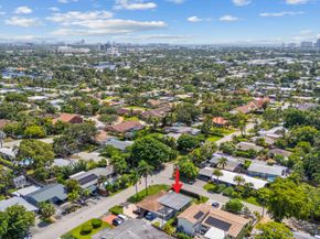 1498 NE 39th St, Oakland Park FL 33334