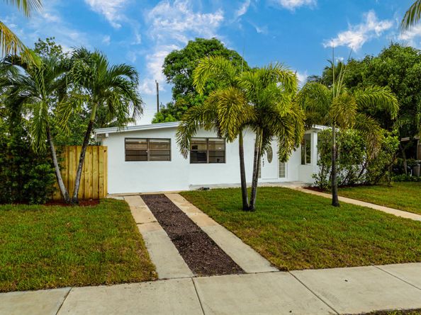 1251 NE 41st Drive, Pompano Beach FL 33064