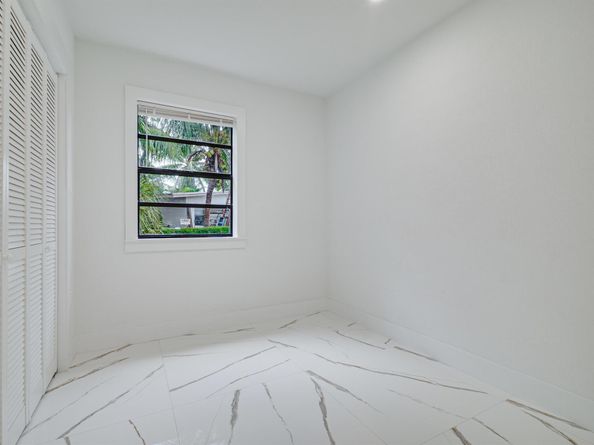 1251 NE 41st Drive, Pompano Beach FL 33064