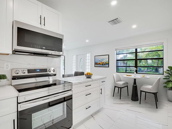 1251 NE 41st Drive, Pompano Beach FL 33064