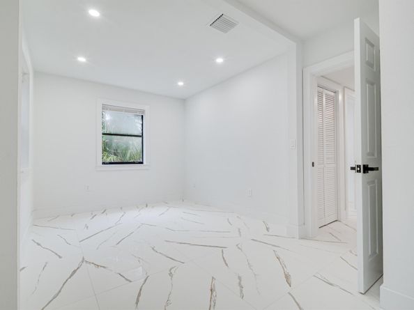 1251 NE 41st Drive, Pompano Beach FL 33064