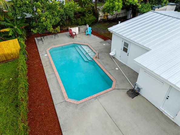 1251 NE 41st Drive, Pompano Beach FL 33064