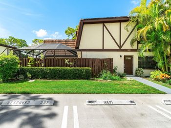 117 Weybridge Circle