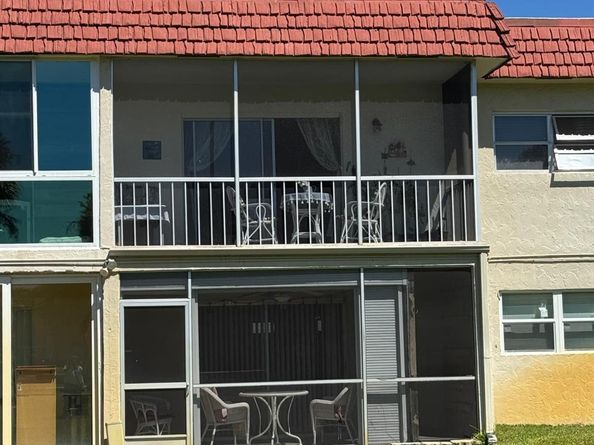 33 Abbey Lane 207, Delray Beach FL 33446