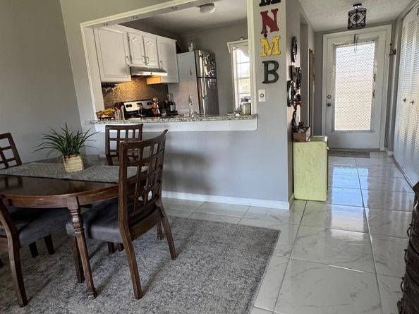 33 Abbey Lane 207, Delray Beach FL 33446