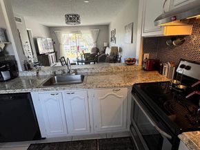 33 Abbey Lane 207, Delray Beach FL 33446