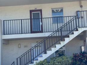 33 Abbey Lane 207, Delray Beach FL 33446