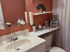 33 Abbey Lane 207, Delray Beach FL 33446