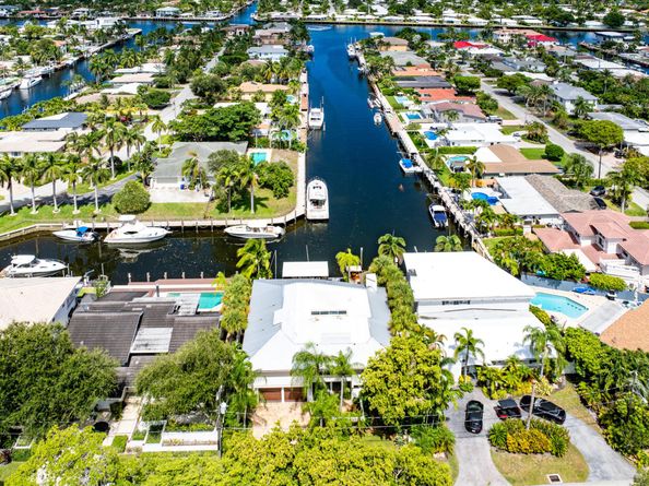 1248 SE 24 Avenue, Pompano Beach FL 33062