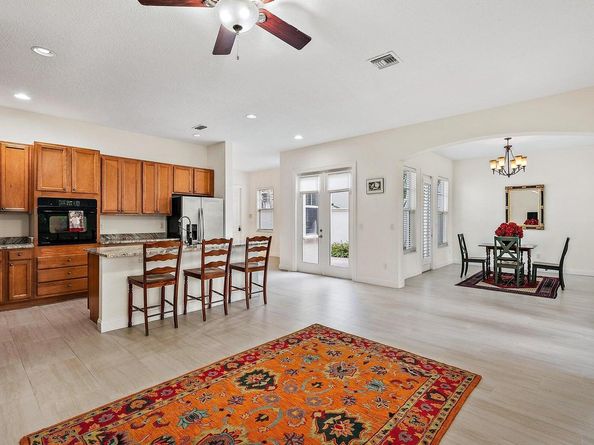 885 Taft Court, Palm Beach Gardens FL 33418
