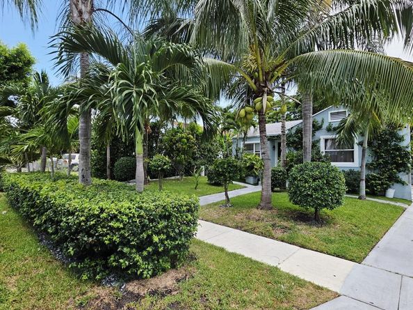 727 Glenridge Drive, West Palm Beach FL 33405