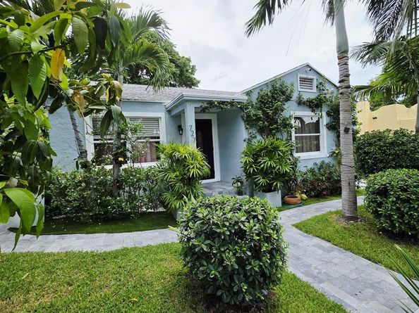 727 Glenridge Drive, West Palm Beach FL 33405