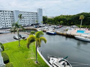 1511 SE 15th Ct 403, Deerfield Beach FL 33441