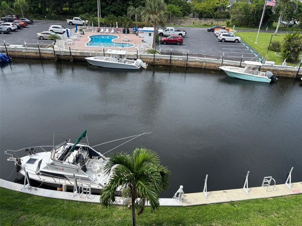 1511 SE 15th Ct 403, Deerfield Beach FL 33441