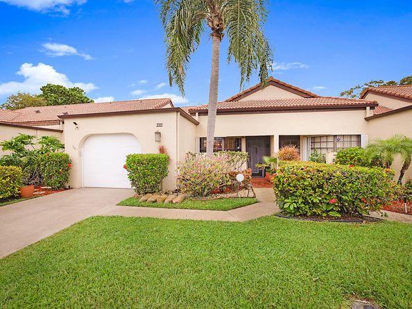 8434 Mooring Circle, Boynton Beach FL 33472