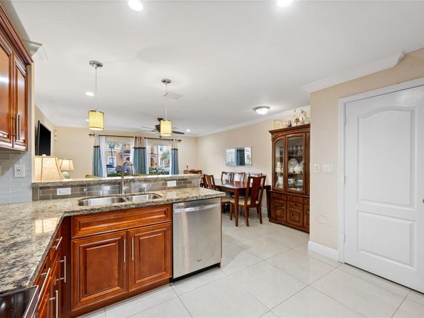 Undisclosed Address #FX-10501533, Miramar FL 33027