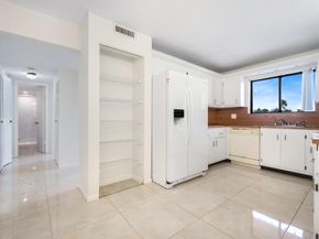 7770 Tahiti Lane 405, Lake Worth FL 33467
