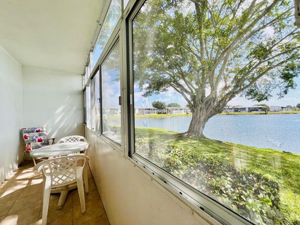 143 Chatham G, West Palm Beach FL 33417