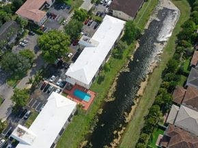 8821 NW 38th Drive 205a, Coral Springs FL 33065