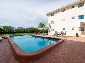 8821 NW 38th Drive 205a, Coral Springs FL 33065