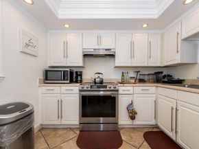 8821 NW 38th Drive 205a, Coral Springs FL 33065