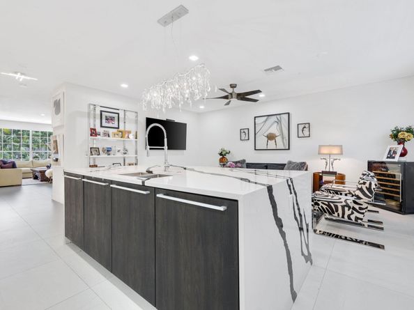 5530 NE Trieste Terrace 5530, Boca Raton FL 33487