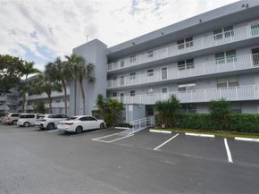 116 Royal Park Dr 1D, Oakland Park FL 33309