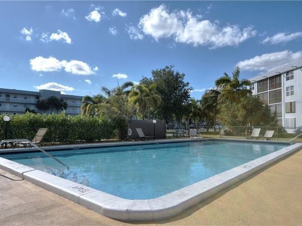 116 Royal Park Dr 1D, Oakland Park FL 33309