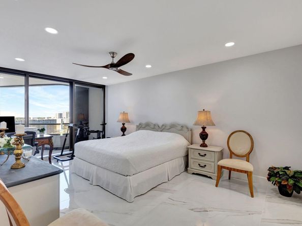 100 Lakeshore Drive 1454, North Palm Beach FL 33408