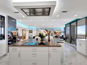 100 Lakeshore Drive 1454, North Palm Beach FL 33408