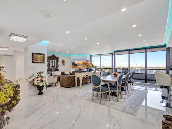 100 Lakeshore Drive 1454, North Palm Beach FL 33408