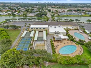 419 Chatham U, West Palm Beach FL 33417