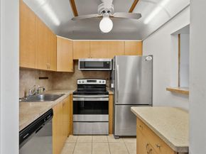 419 Chatham U, West Palm Beach FL 33417