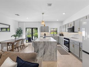 884 NW 3rd Ter, Pompano Beach FL 33060