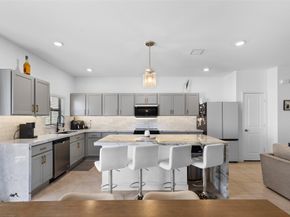 884 NW 3rd Ter, Pompano Beach FL 33060