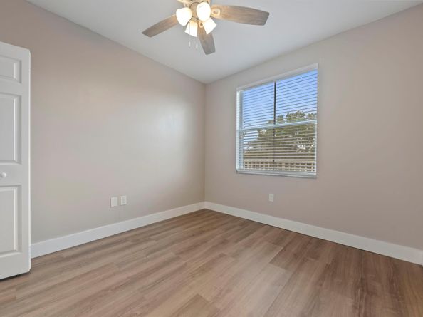 2060 Greenview Shores Boulevard 323, Wellington FL 33414
